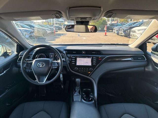 Photo of 2019 Blue Toyota Camry