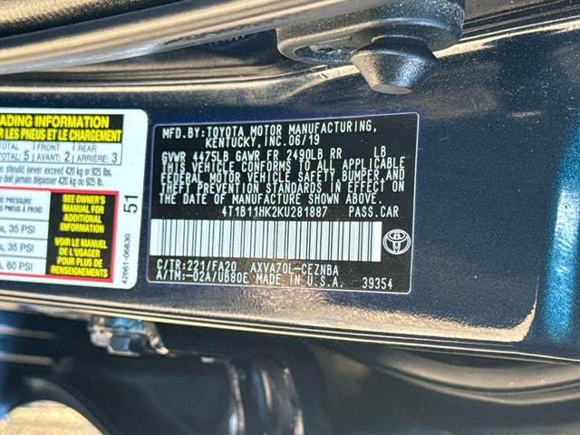 Photo of 2019 Blue Toyota Camry