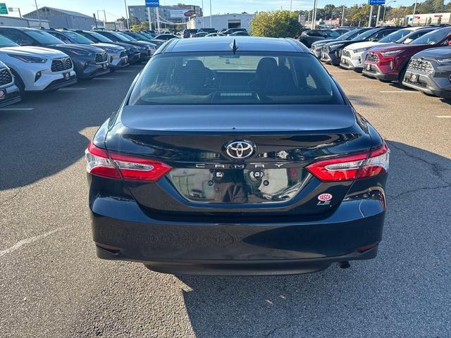 Photo of 2019 Blue Toyota Camry