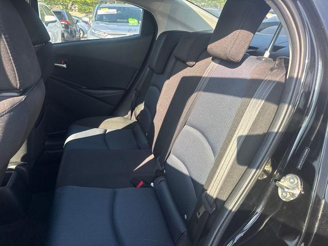 Photo of 2018 Black Toyota Yaris iA
