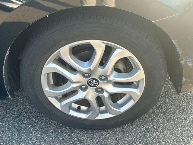 Photo of 2018 Black Toyota Yaris iA