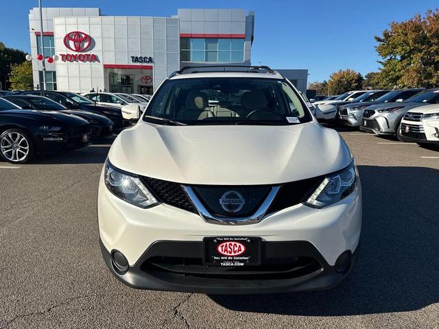 Photo of 2019 Pearl White Tricoat Nissan Rogue Sport