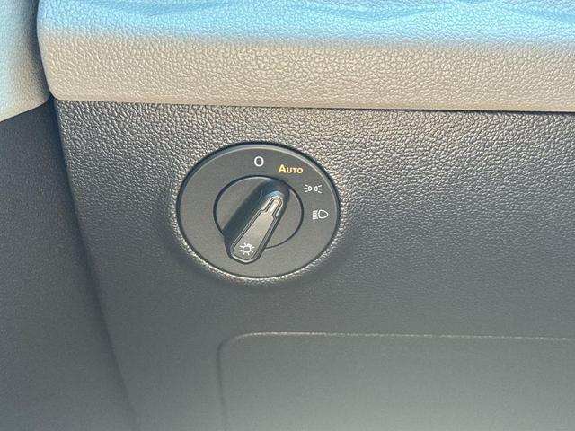Photo of 2024 Dusk Blue Metallic Volkswagen Taos