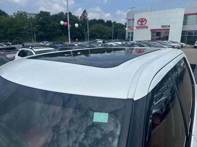 Photo of 2023 Ice Cap Toyota Tundra Hybrid