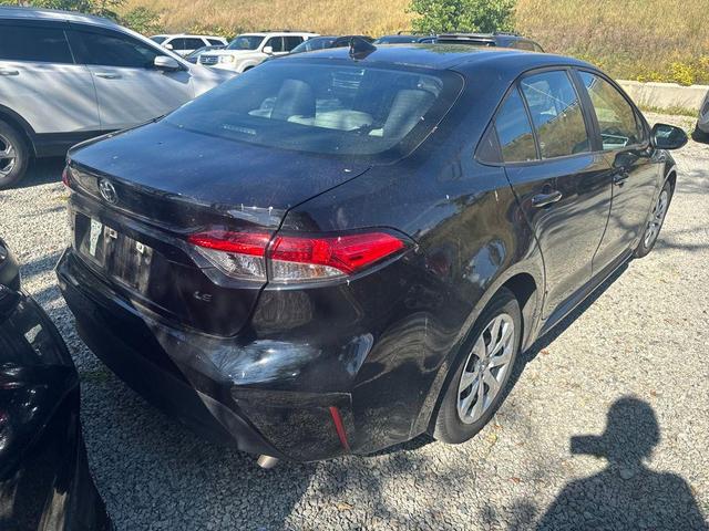 Photo of 2023 Midnight Black Metallic Toyota Corolla