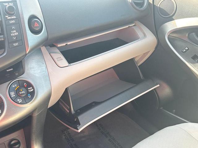 Photo of 2010 Silver Toyota RAV4