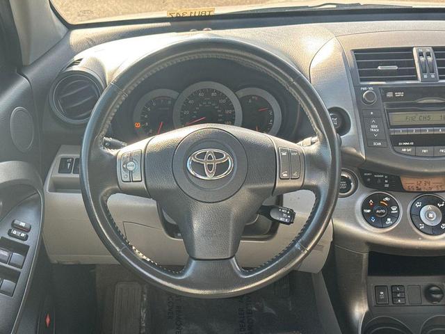 Photo of 2010 Silver Toyota RAV4