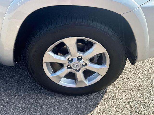 Photo of 2010 Silver Toyota RAV4