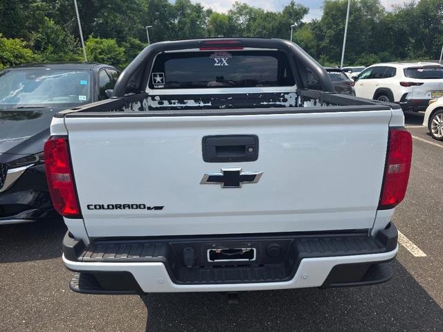 Photo of 2020 Summit White Chevrolet Colorado