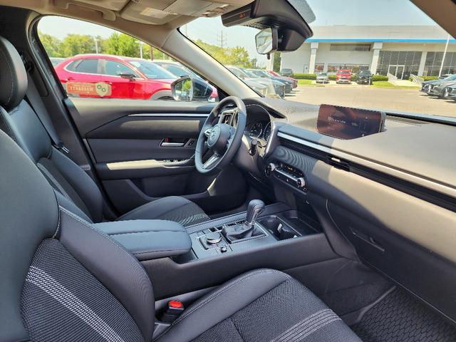 Photo of 2025 Polymetal Gray Metallic Mazda CX-50