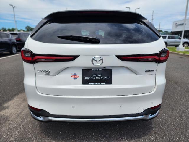 Photo of 2024 Rhodium White Metallic Mazda CX-90