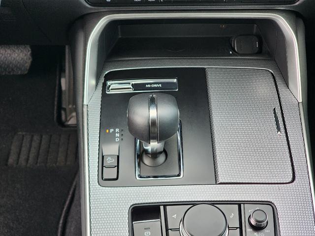 Photo of 2024 Rhodium White Metallic Mazda CX-90