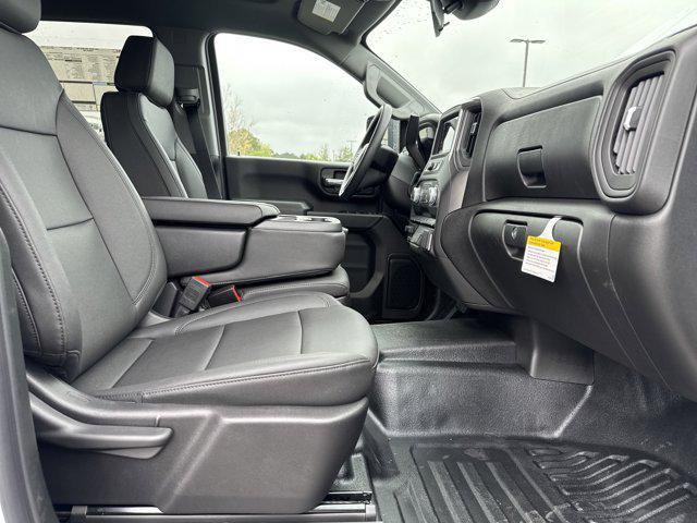 Photo of 2025 Summit White GMC Sierra 3500