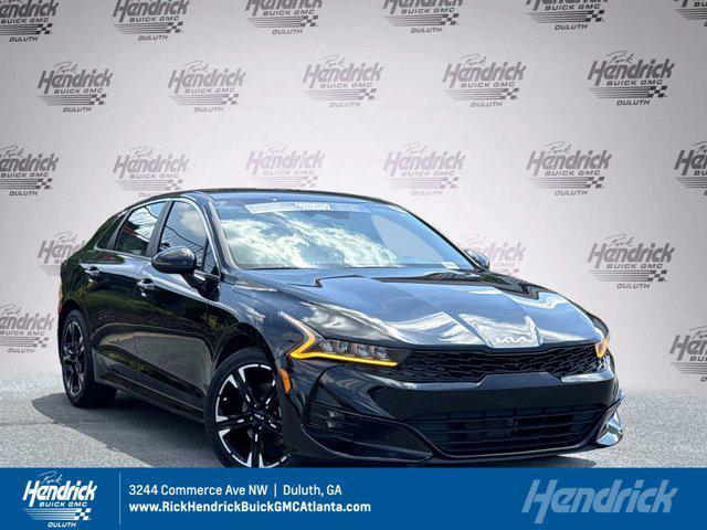 Photo of 2022 Ebony Black Kia K5