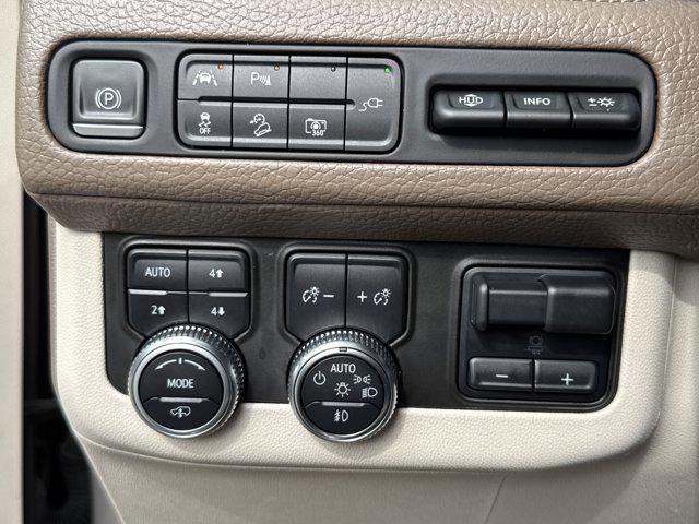 Photo of 2022 Pearl Beige Metallic GMC Yukon XL