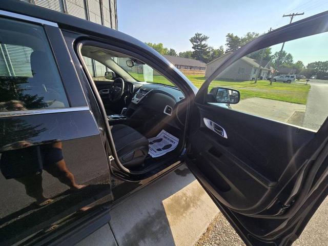 Photo of 2012 Black Chevrolet Equinox