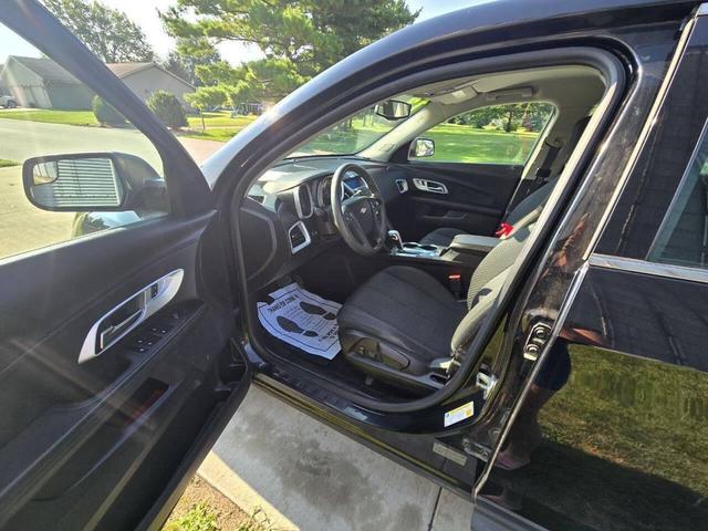 Photo of 2012 Black Chevrolet Equinox