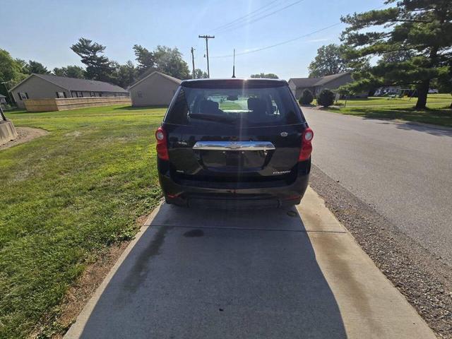Photo of 2012 Black Chevrolet Equinox