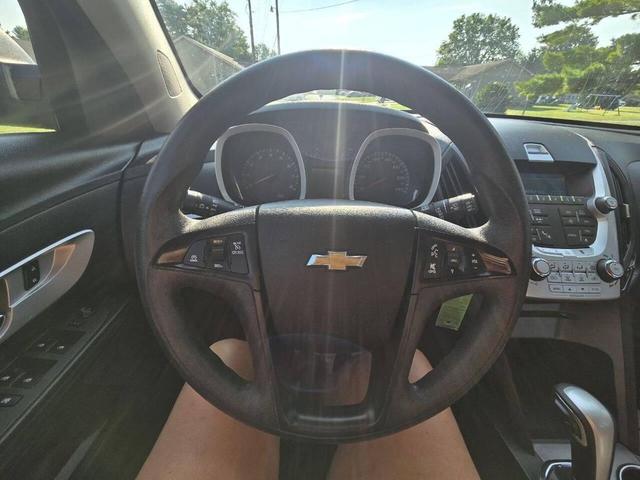 Photo of 2012 Black Chevrolet Equinox