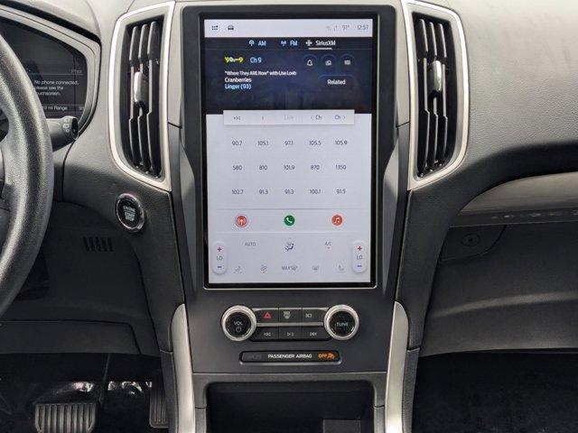 Photo of 2023 Oxford White Ford Edge