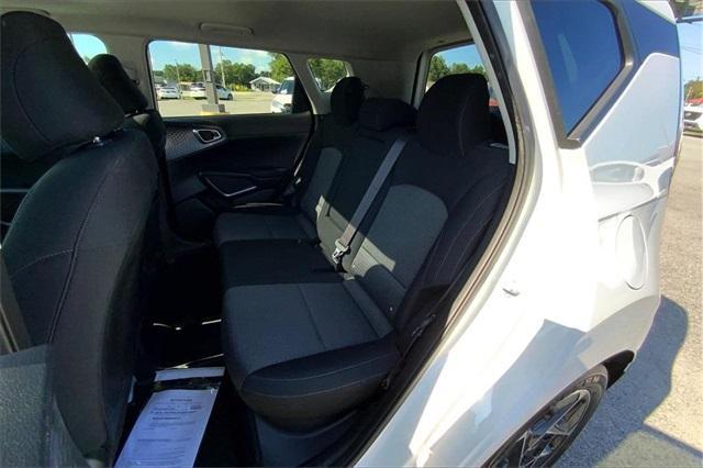 Photo of 2024 Snow White Pearl Kia Soul