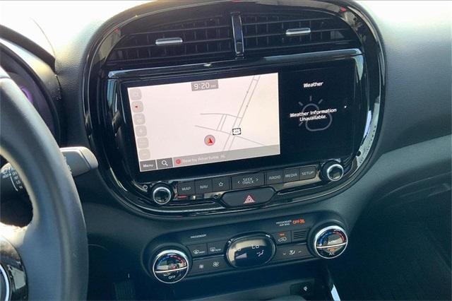 Photo of 2024 Snow White Pearl Kia Soul