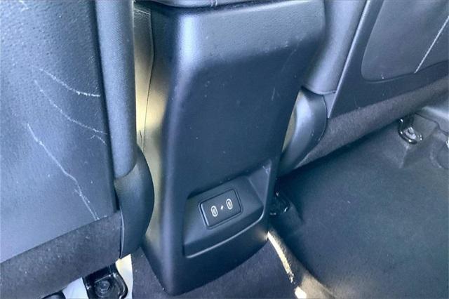 Photo of 2024 Snow White Pearl Kia Soul