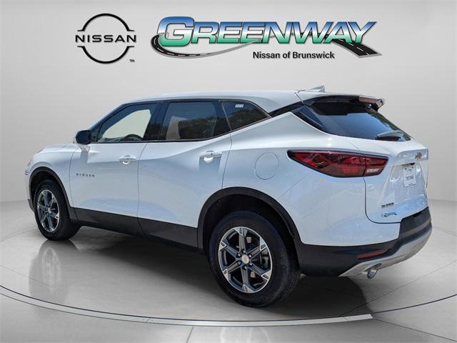 Photo of 2023 Summit White Chevrolet Blazer