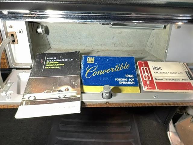 Photo of 1966 White Oldsmobile Ninety-Eight