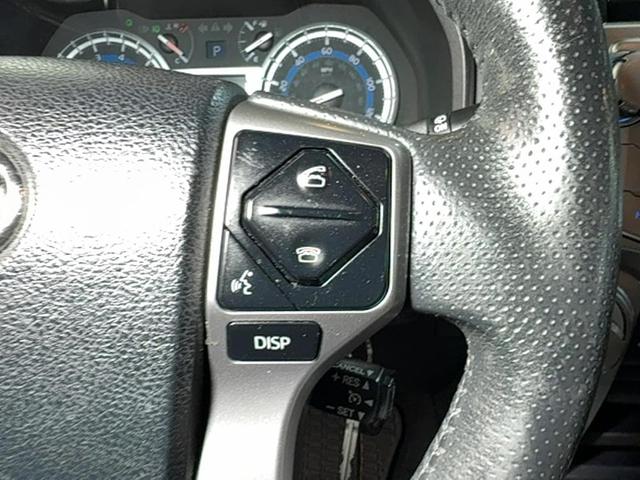 Photo of 2014 Black Toyota 4Runner
