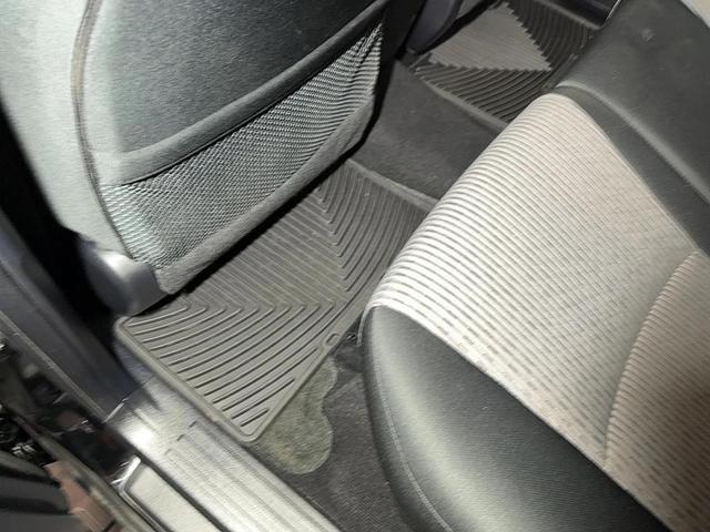 Photo of 2014 Black Toyota 4Runner