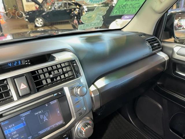 Photo of 2014 Black Toyota 4Runner