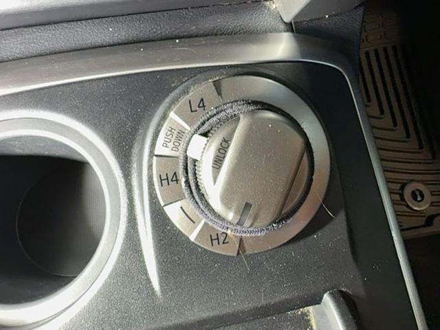 Photo of 2014 Black Toyota 4Runner