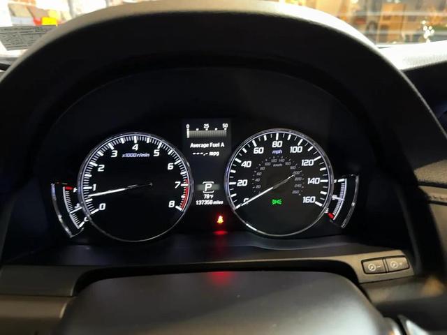 Photo of 2014 Crystal Black Pearl Acura RLX