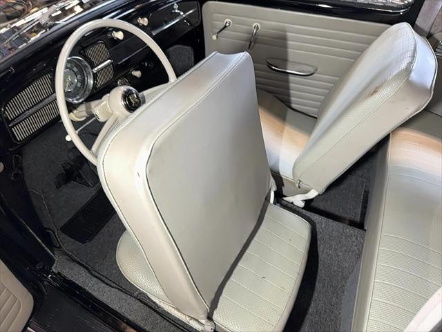Photo of 1959 Black Volkswagen Beetle (Pre-1980)