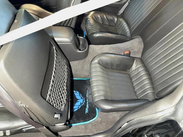 Photo of 2000 Black Pontiac Firebird