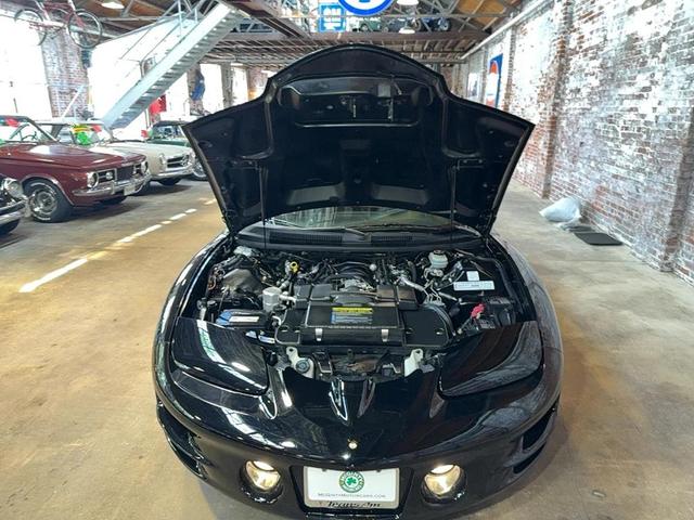 Photo of 2000 Black Pontiac Firebird