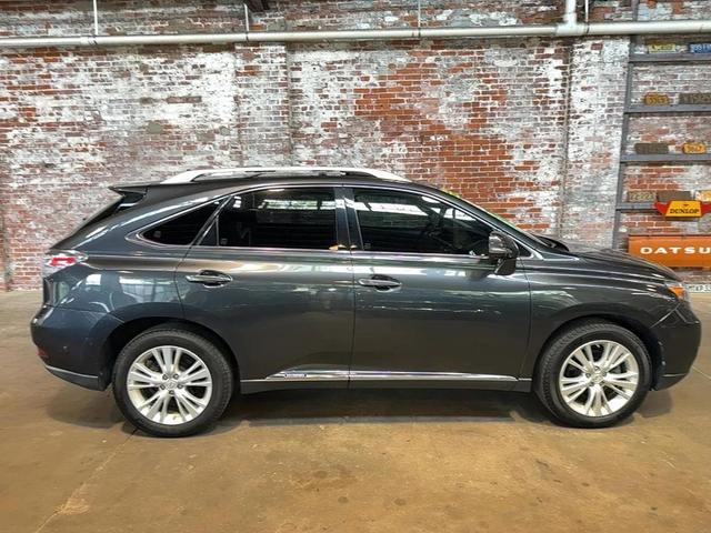 Photo of 2010 Grey Lexus RX 450h