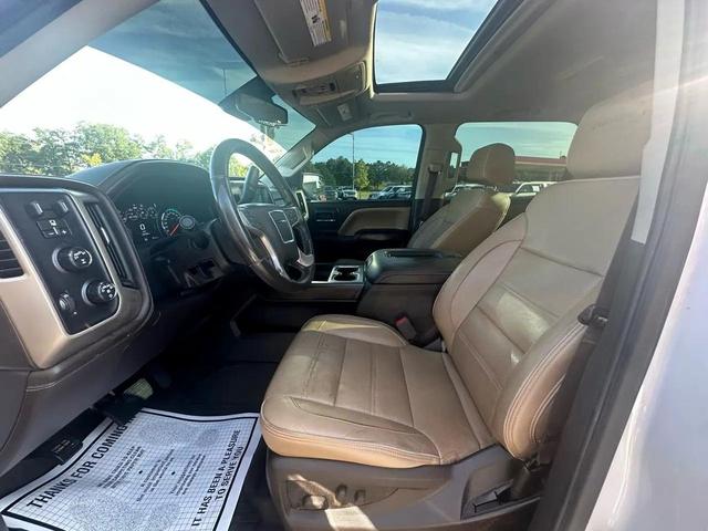 Photo of 2018 White Frost Tricoat GMC Sierra 1500