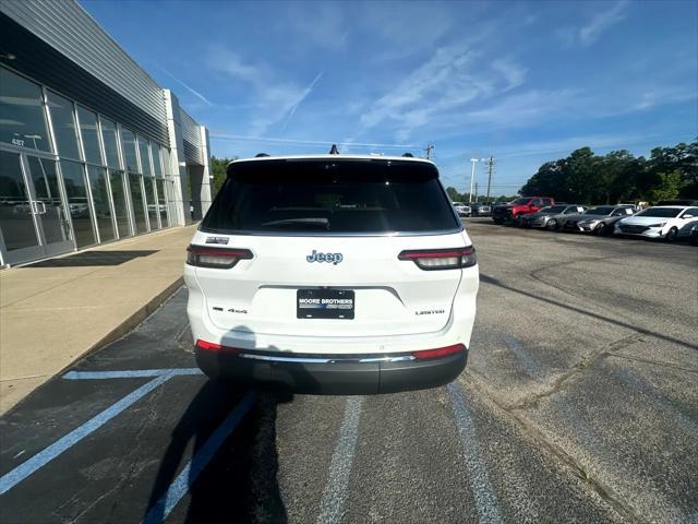 Photo of 2021 Bright White Clearcoat Jeep Grand Cherokee L