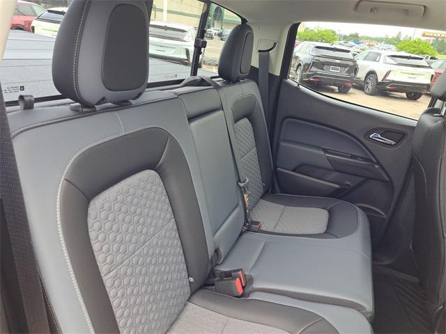 Photo of 2022 Summit White Chevrolet Colorado
