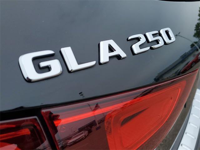 Photo of 2023 Night Black Mercedes-Benz GLA 250