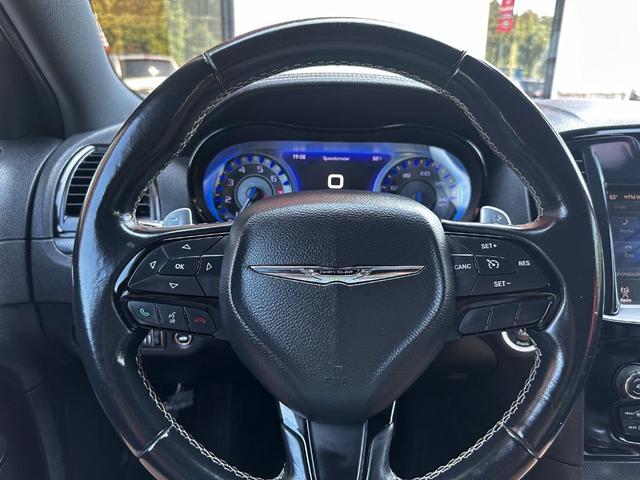 Photo of 2015 Granite Crystal Clearcoat Metallic Chrysler 300