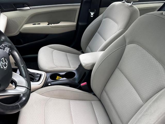 Photo of 2020 Scarlet Red Pearl Hyundai ELANTRA