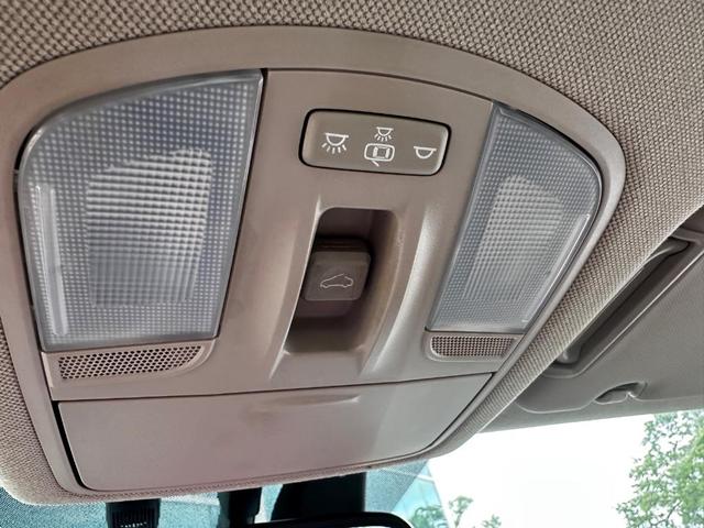 Photo of 2020 Scarlet Red Pearl Hyundai ELANTRA