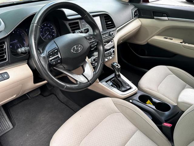 Photo of 2020 Scarlet Red Pearl Hyundai ELANTRA