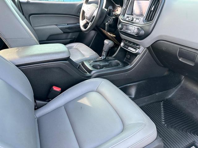 Photo of 2021 Summit White Chevrolet Colorado