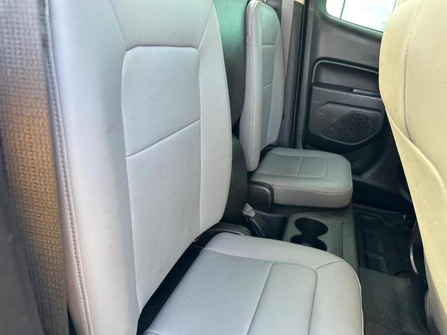 Photo of 2021 Summit White Chevrolet Colorado