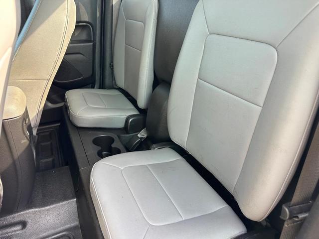 Photo of 2021 Summit White Chevrolet Colorado