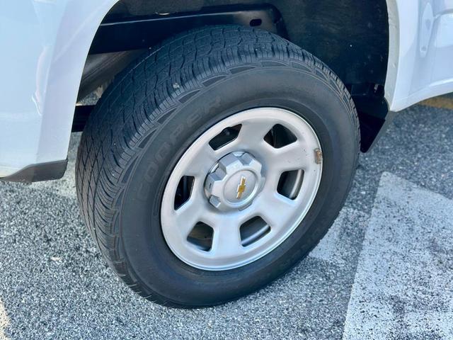 Photo of 2021 Summit White Chevrolet Colorado